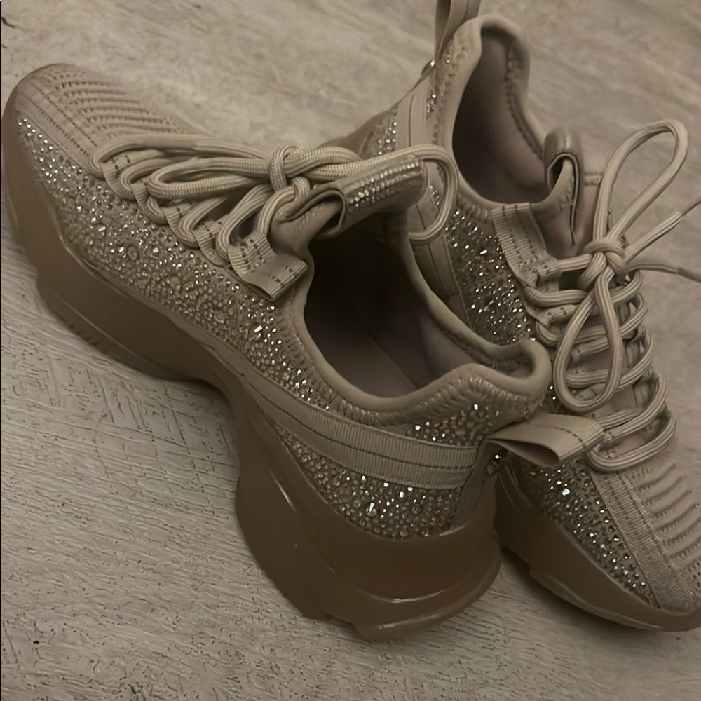 Steve Madden Tan Sneakers with Knit Upper and Chunky Sole